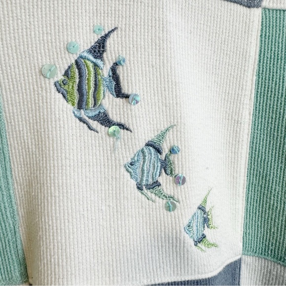 Vintage Alfred Dunner Nautical Tropical Hibiscus Fish Seahorse Embroidered Top - Picture 7 of 16